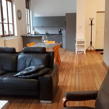 Grand 2 Centre Apartamento *